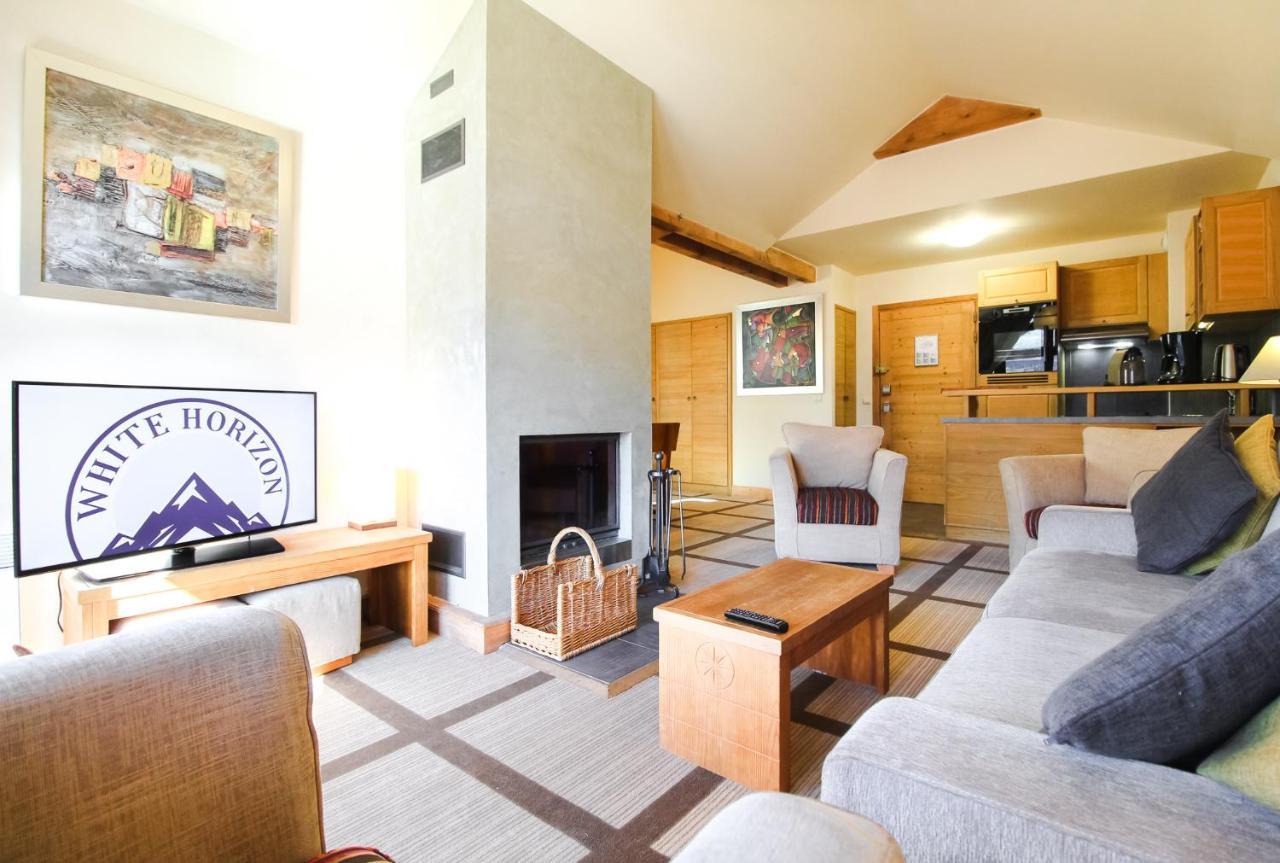 Exceptional 3 Bed Penthouse With Fireplace And Stunning Views Флен Екстериор снимка
