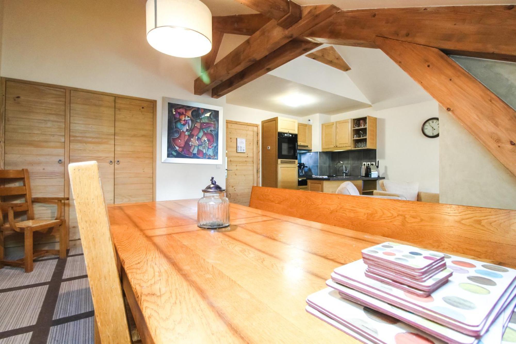 Exceptional 3 Bed Penthouse With Fireplace And Stunning Views Флен Екстериор снимка