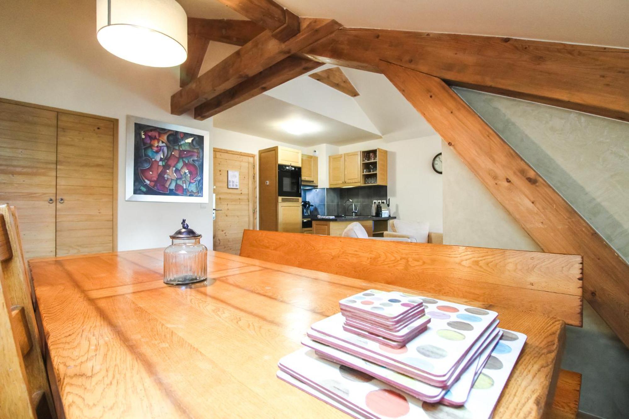 Exceptional 3 Bed Penthouse With Fireplace And Stunning Views Флен Екстериор снимка