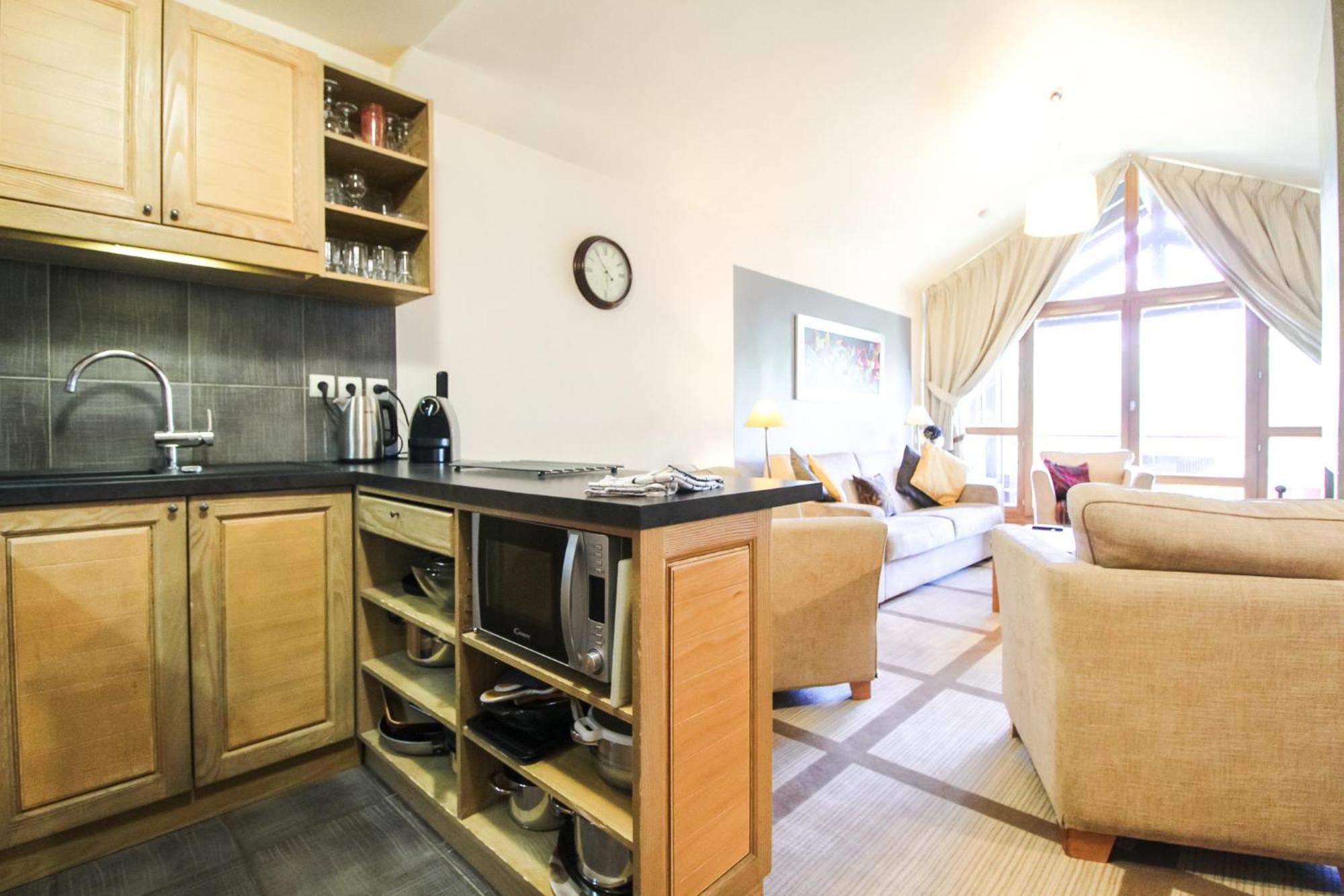 Exceptional 3 Bed Penthouse With Fireplace And Stunning Views Флен Екстериор снимка